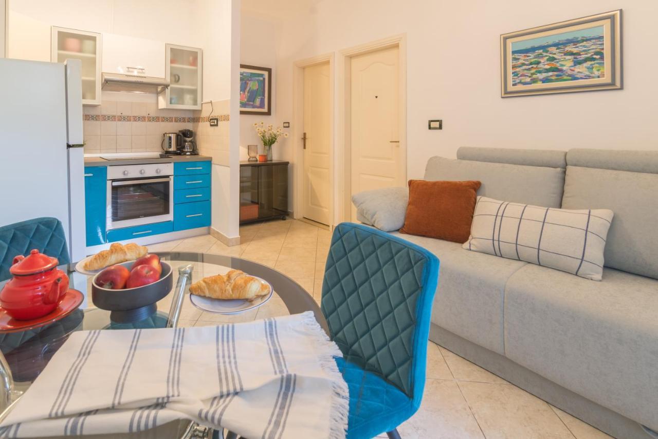 Secret Garden Apartment Пореч Екстериор снимка