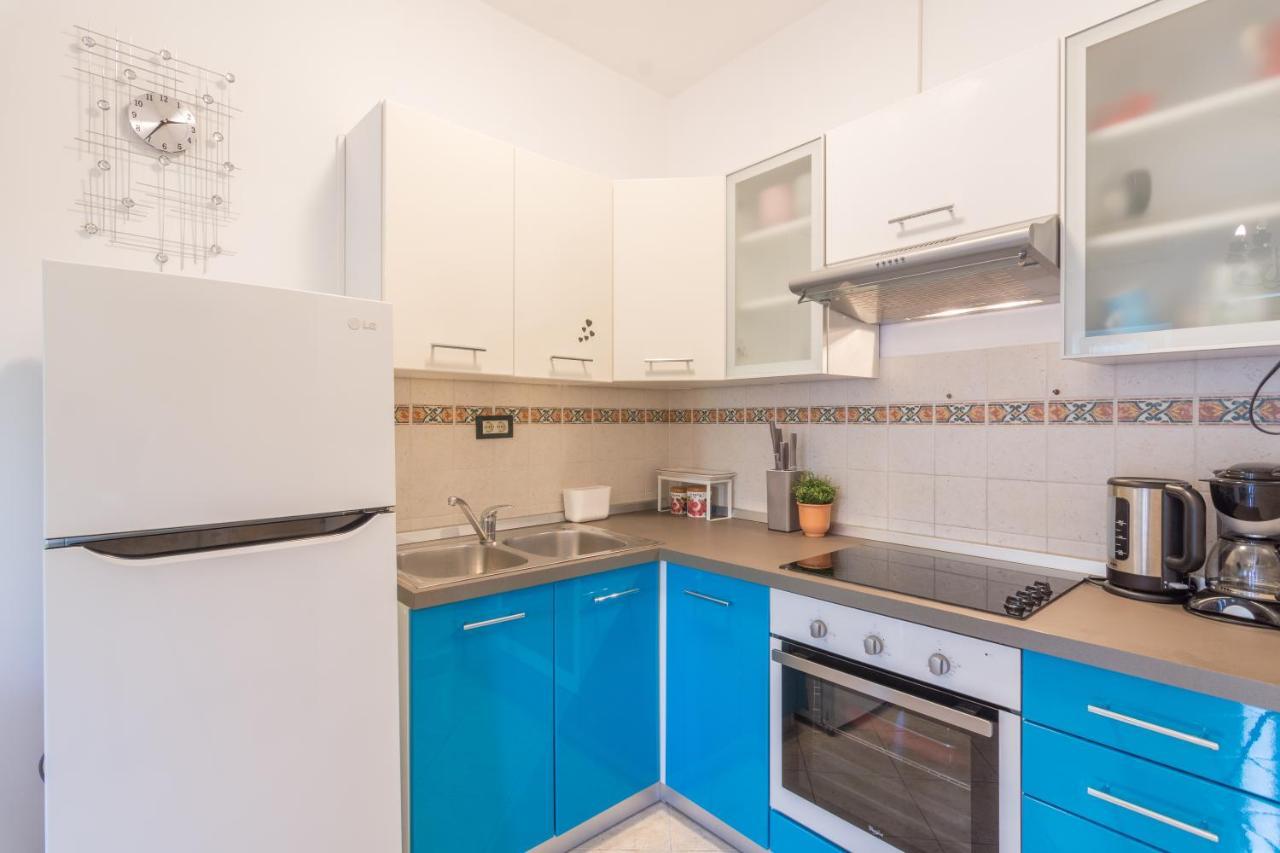 Secret Garden Apartment Пореч Екстериор снимка